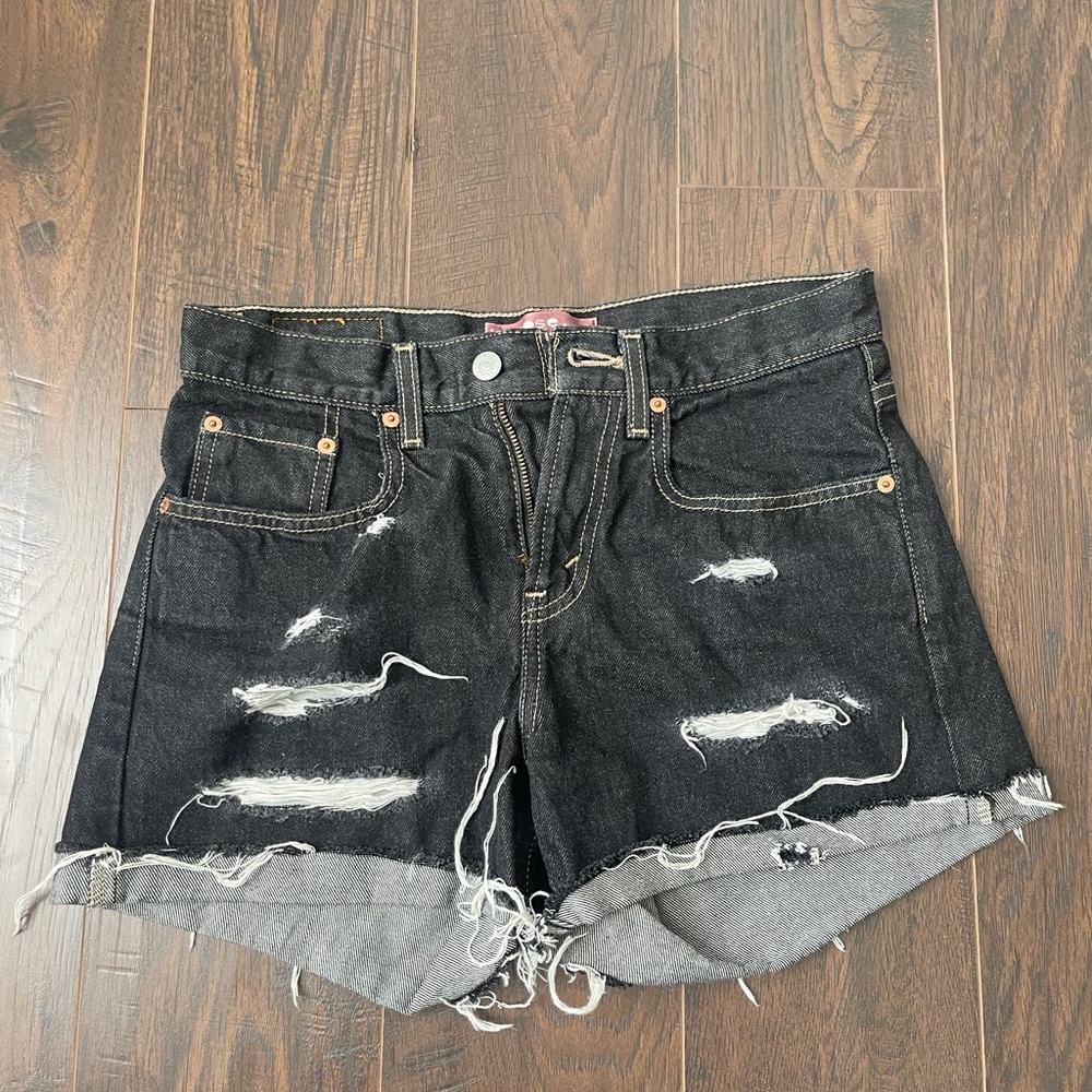 Levi’s shorts